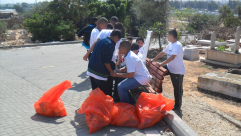 بالصور: مدرسة مرساة يافا تتبنى يوم الأعمال الخيرية 